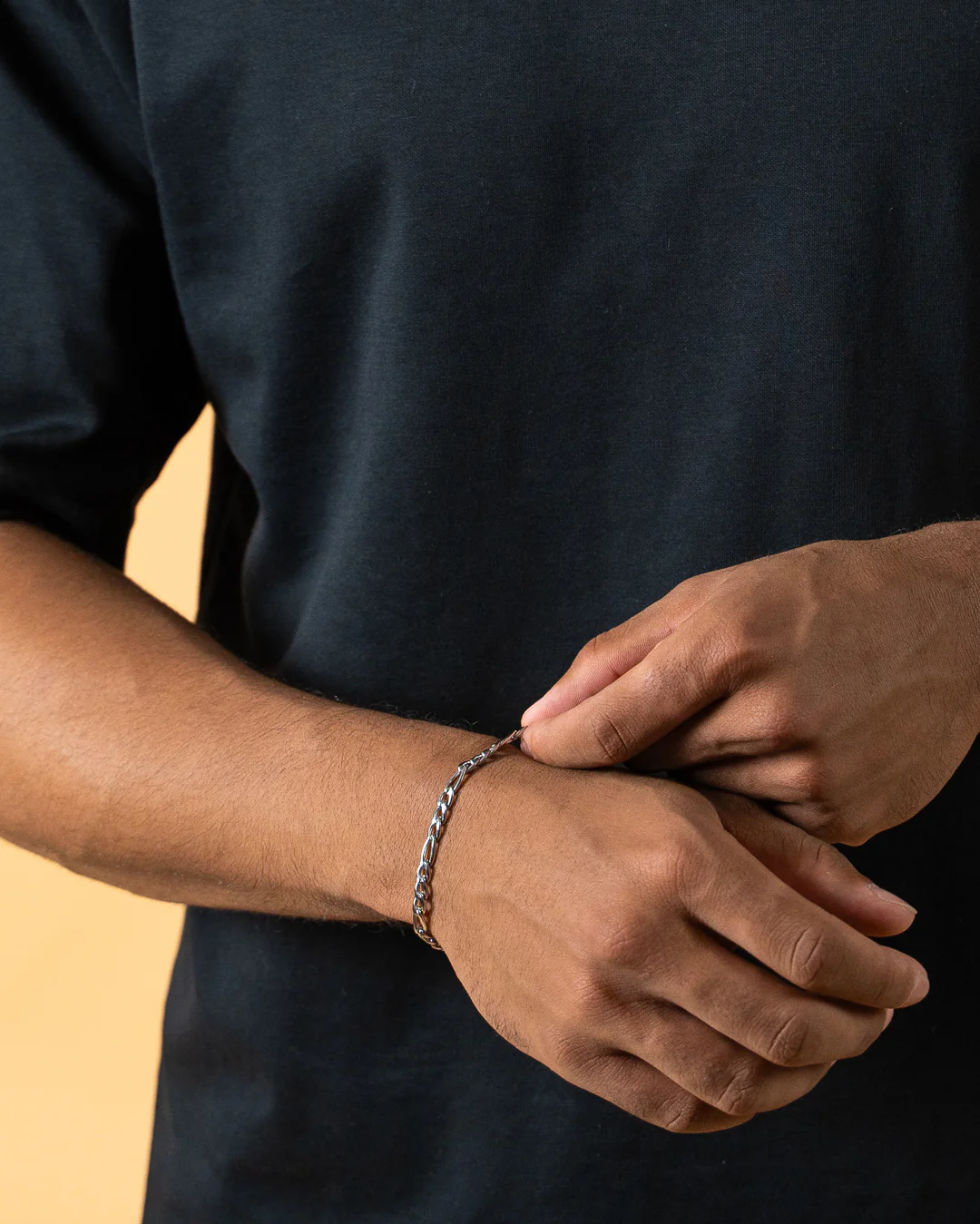5mm figaro stainless steel chain with silver finish - Image 2