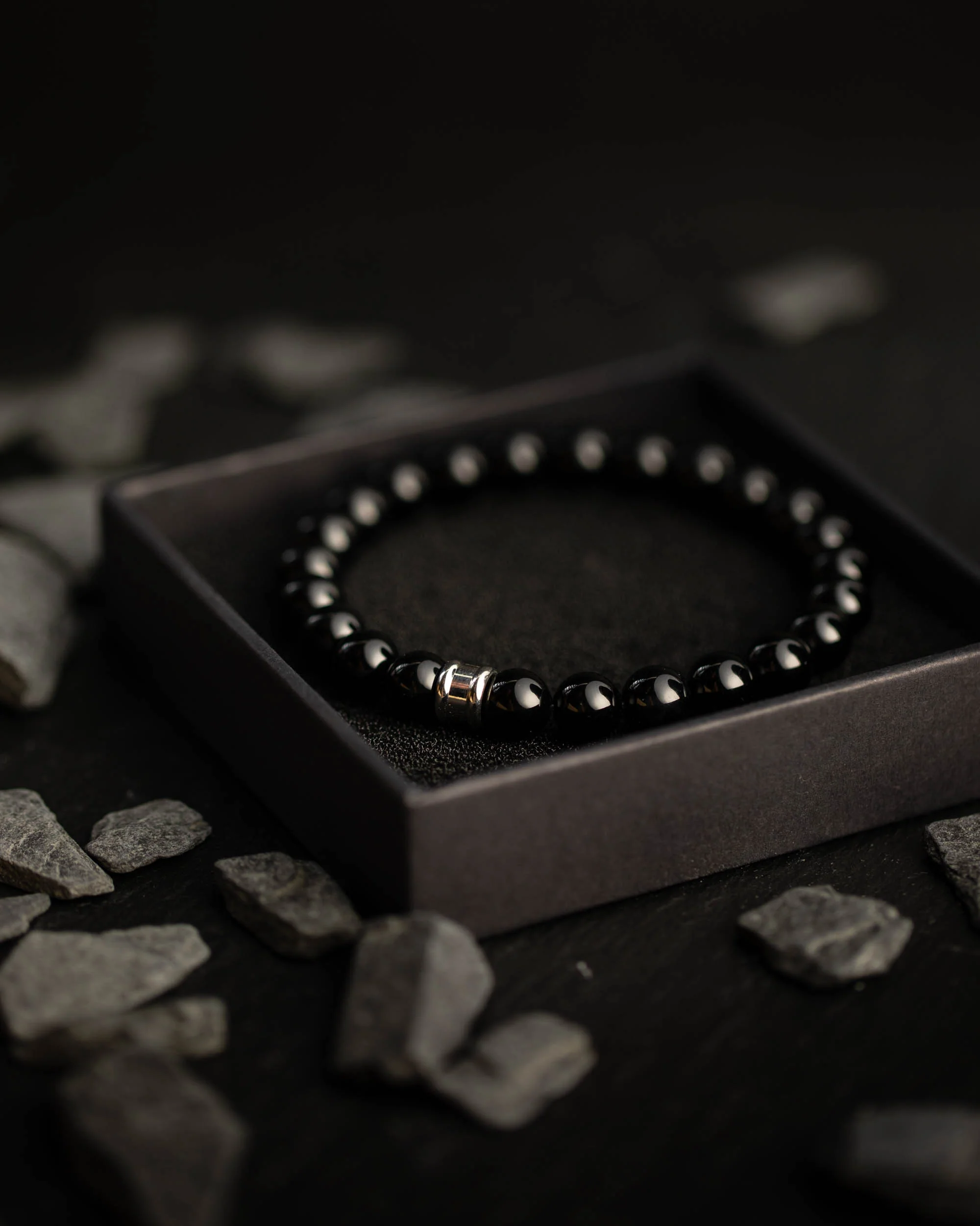 Bracelet with 8mm Onyx stone - Image 4
