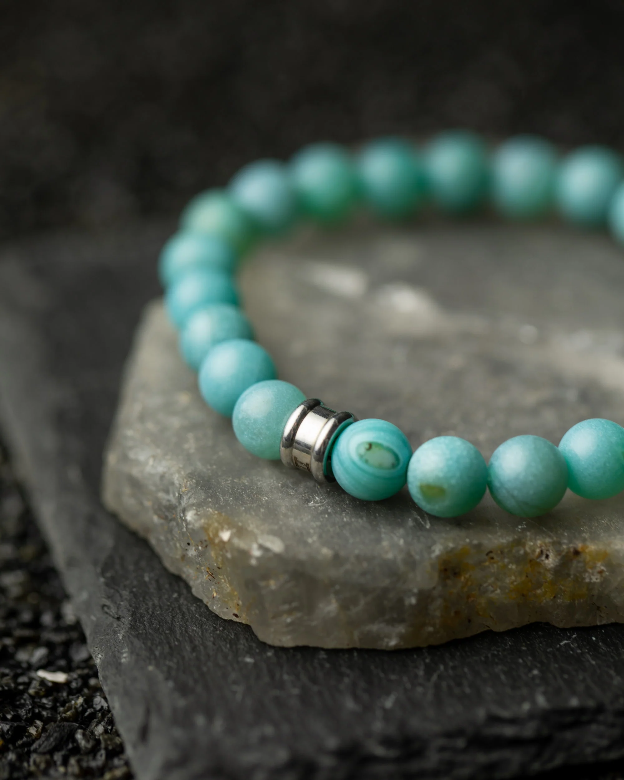 Bracelet with 8mm Turquoise Agate stone - Image 3