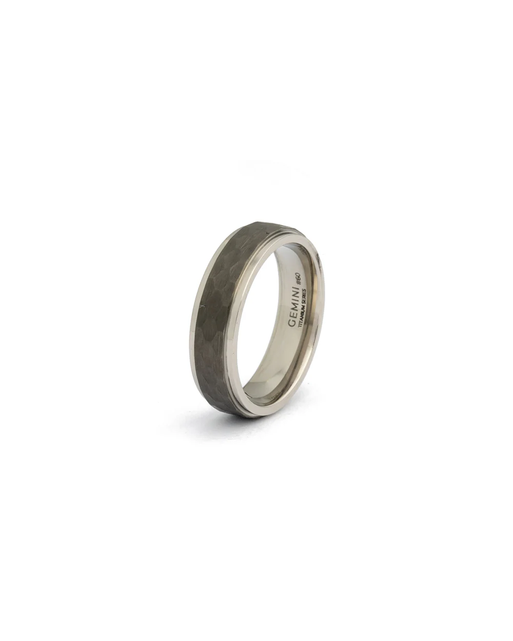 6mm Titanium ring with silver & black finish - Image 5