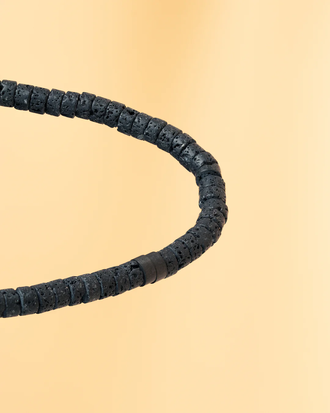 2mm Bracelet with black Lava stones and titanium element - Image 3