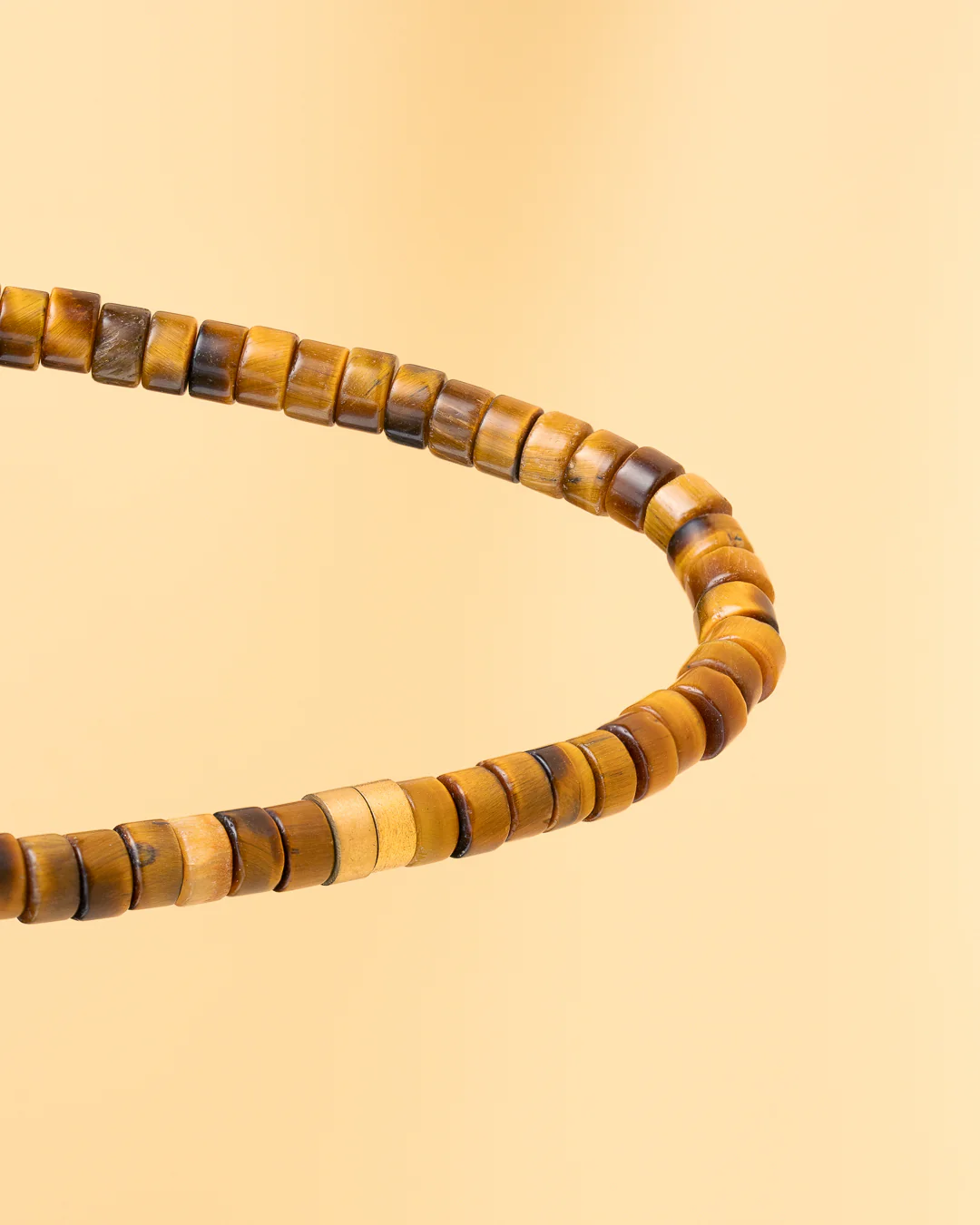 2mm Bracelet with Tiger Eye stones and titanium element - Image 3