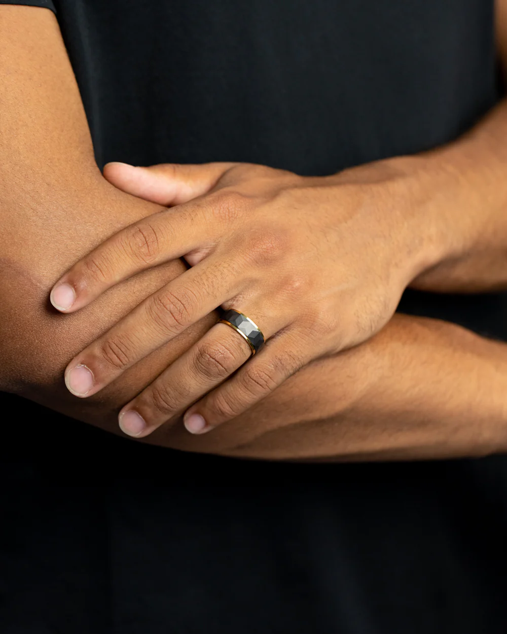 8mm Titanium ring with gold & black finish - Image 3